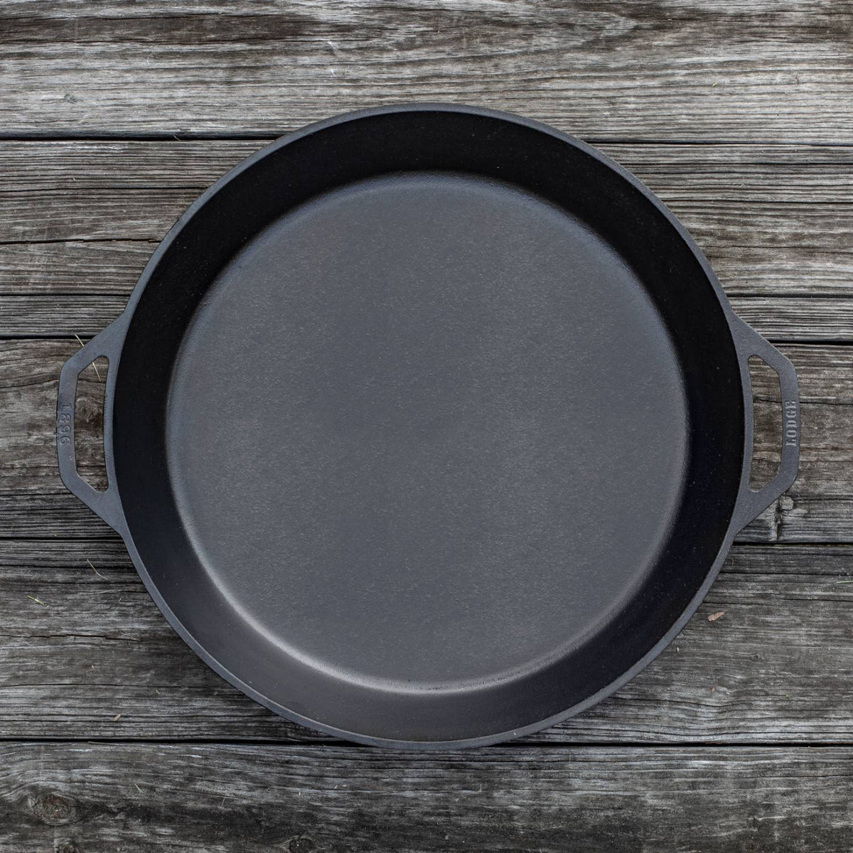 Lodge XXL Cast Iron Skillet