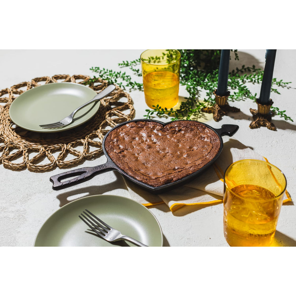 Lodge Cast Iron Heart Skillet - 9.25"