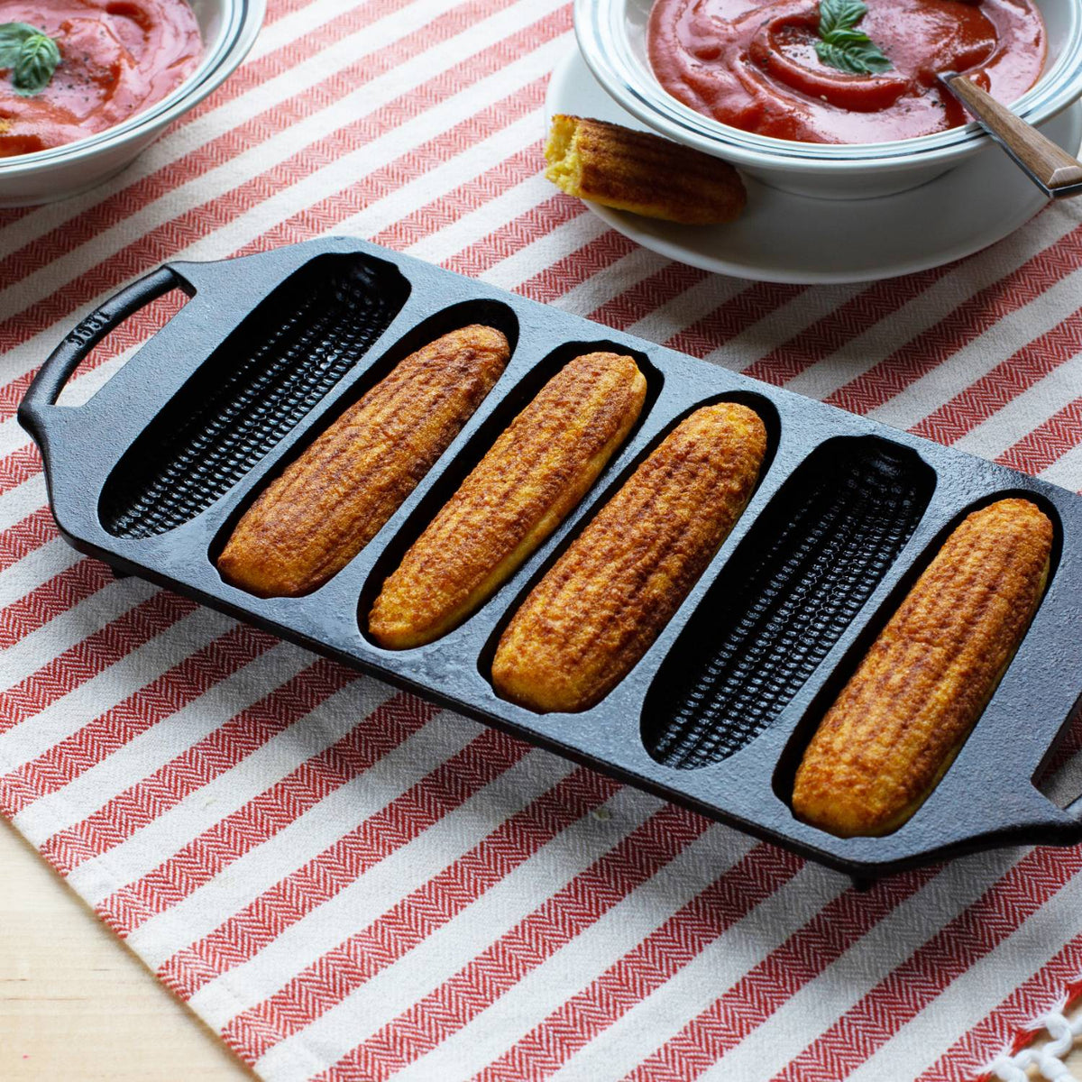Lodge Cast Iron Cornstick Pan