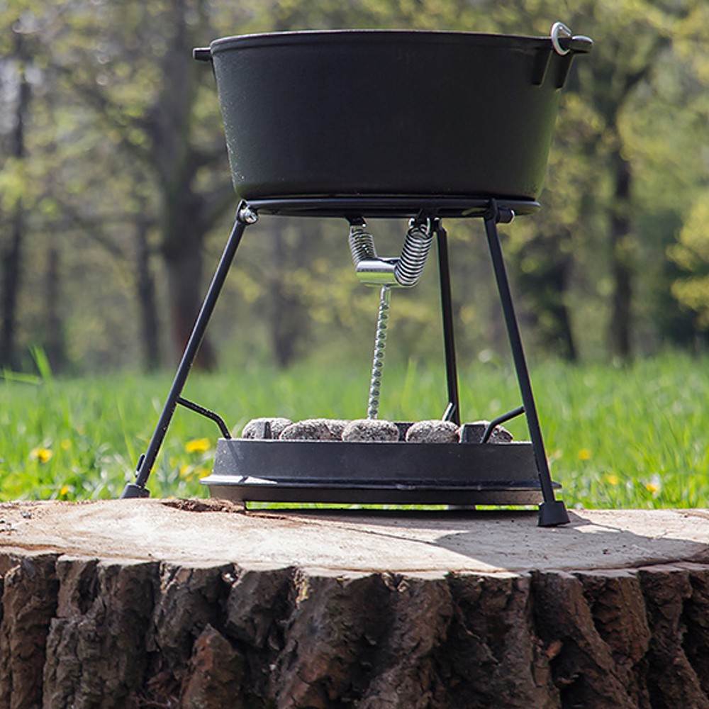 Petromax Cast Iron Dutch Oven with Flat Base