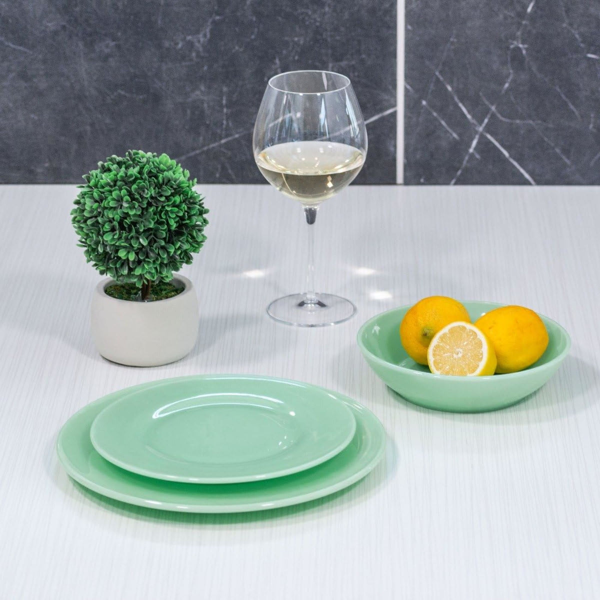 Glass Bowl 7"