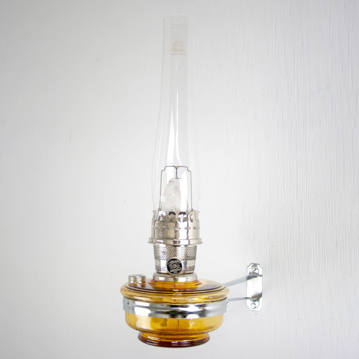 Aladdin Amber Regency Wall Oil Lamp