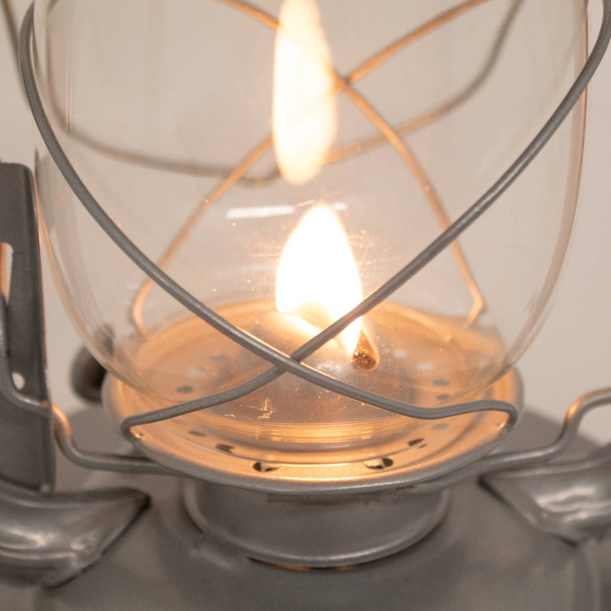 Rayo Royal Lantern