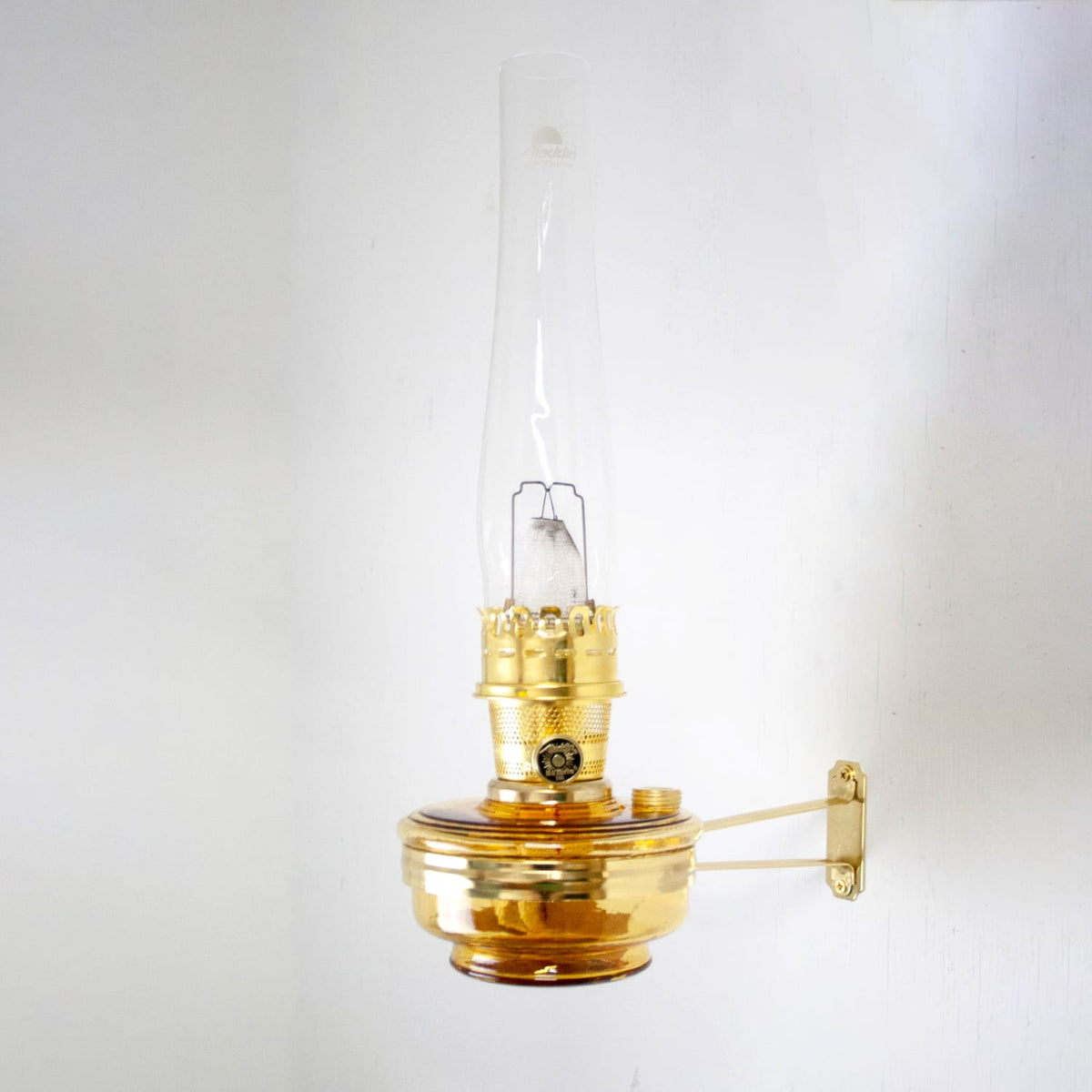 Aladdin Amber Regency Wall Oil Lamp