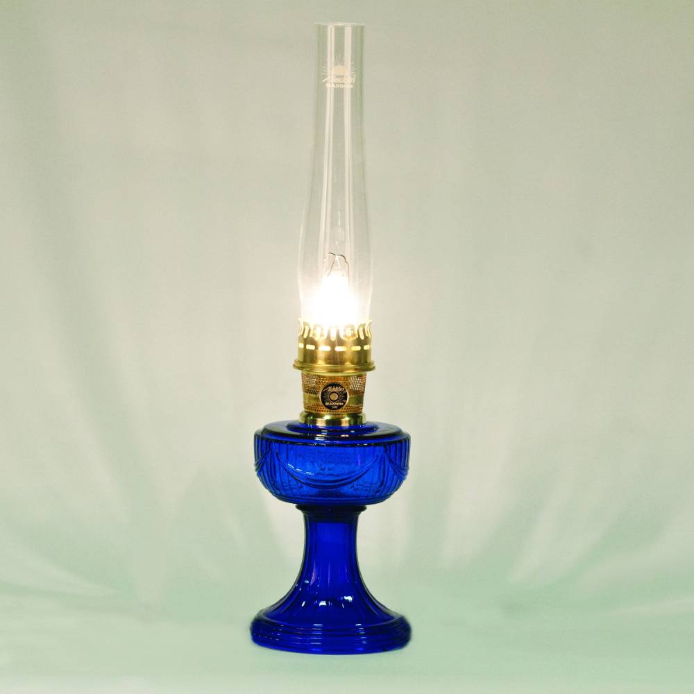 Aladdin Cobalt Lincoln Drape Oil Lamp