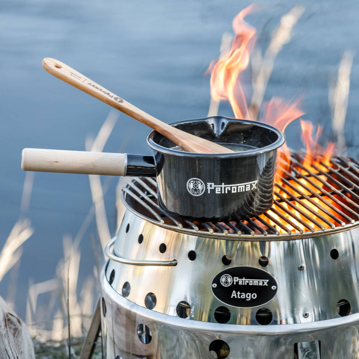 Petromax Enamel Pan for Outdoor Cooking