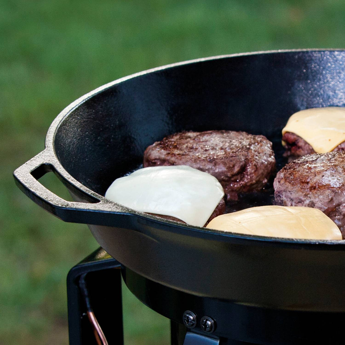 Lodge XXL Cast Iron Skillet