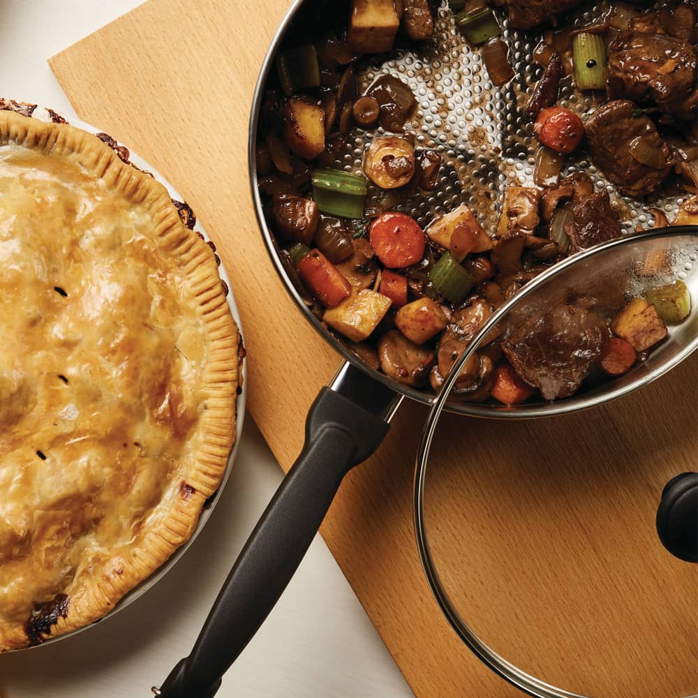 Farberware Classic Stainless Steel Covered Saucepot