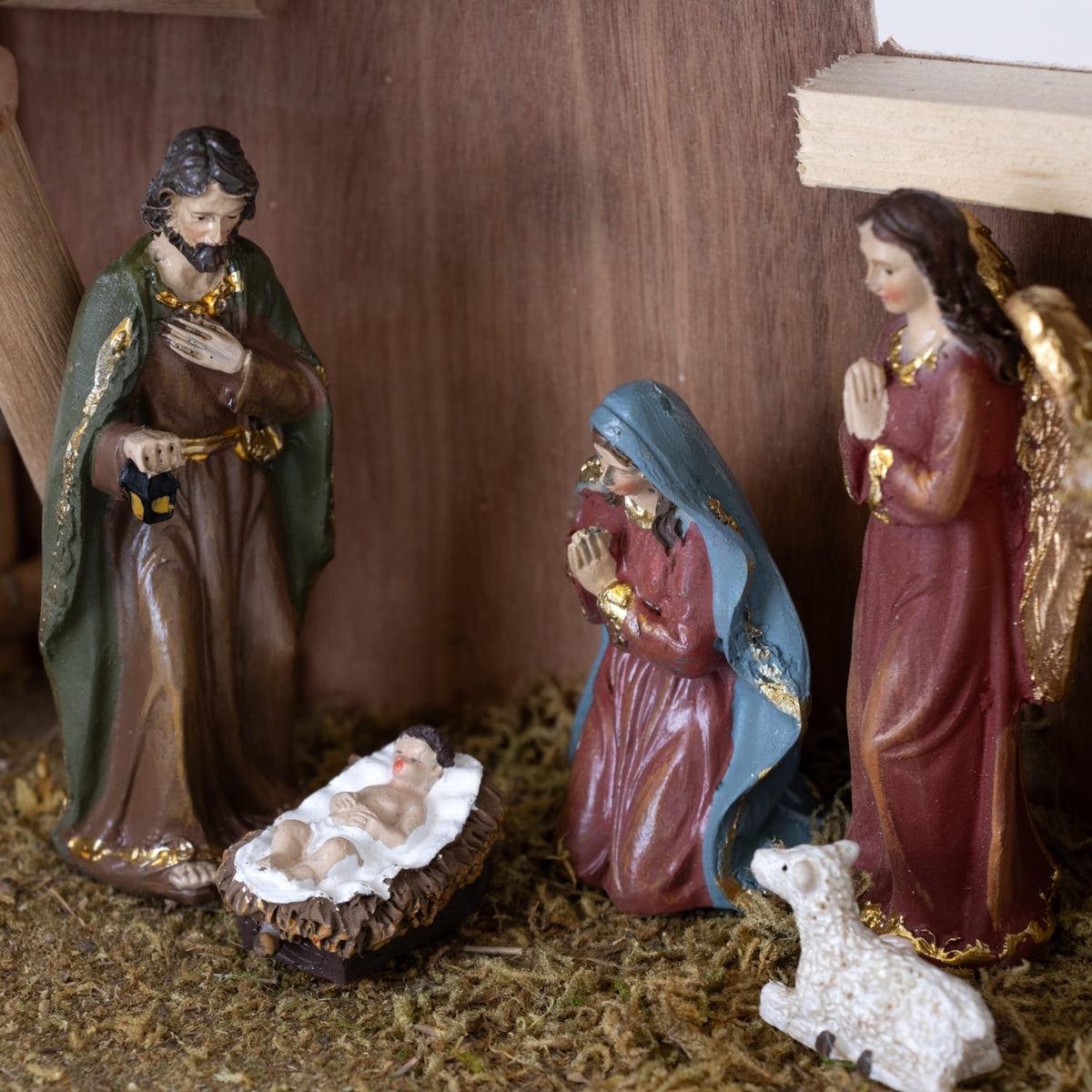 Tabletop Nativity with Moss-Covered Stable - Set of 9