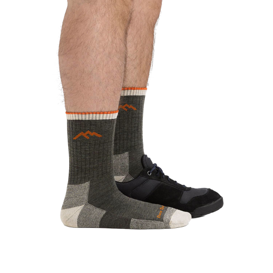 Darn Tough Men's Hiker Micro Crew Midweight Socks