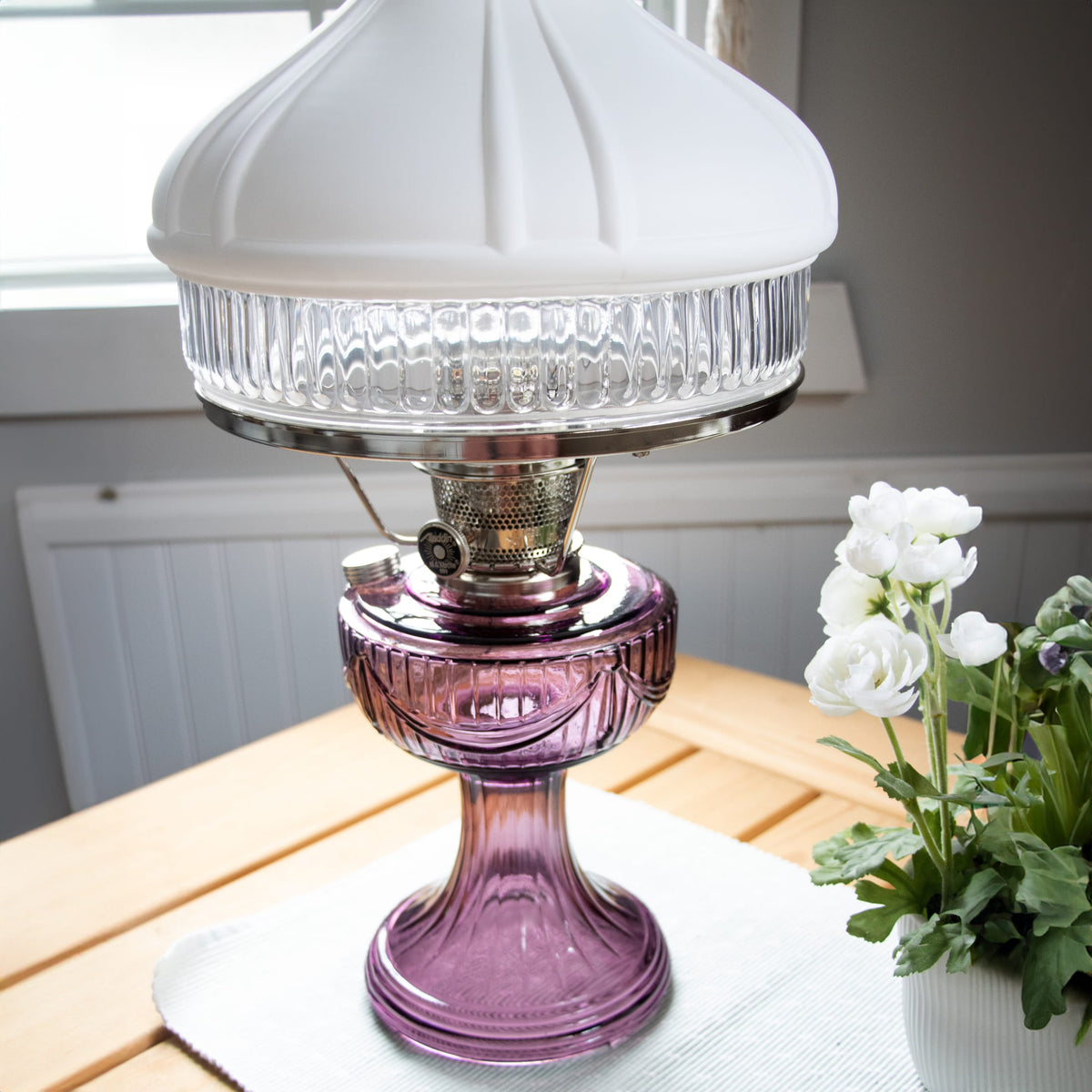 Aladdin Lincoln Drape Oil Lamp with White Top Shade