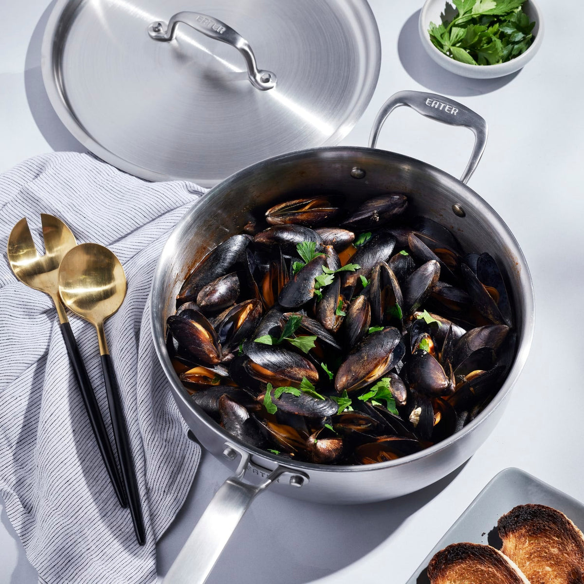 Heritage Steel Eater 4-Qt Saute Pan with Lid - Fully Clad