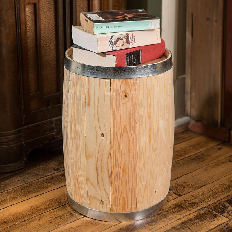 Old-Fashioned Candy Kegs