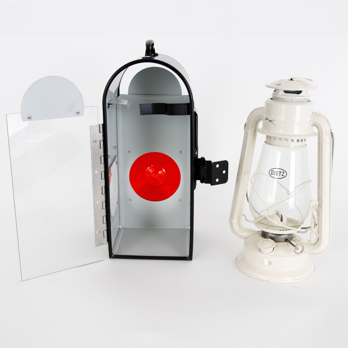 Amish Buggy Carriage Lantern Box with Dietz Oil Lantern