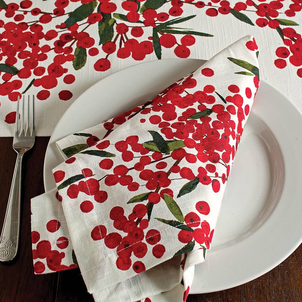 Holiday Berries Napkins, Set of 4