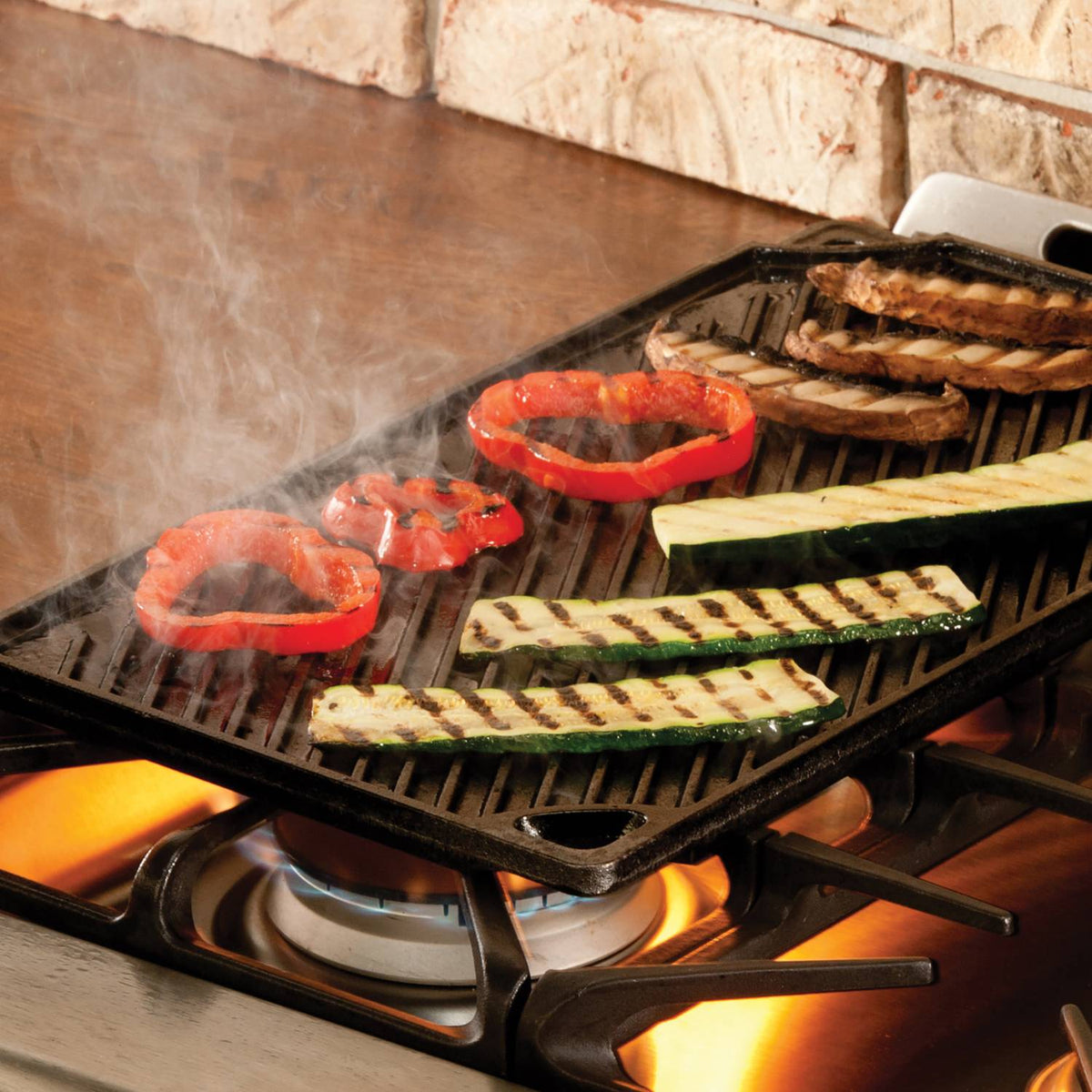 Lodge Logic 2-Sided Cast Iron Griddle