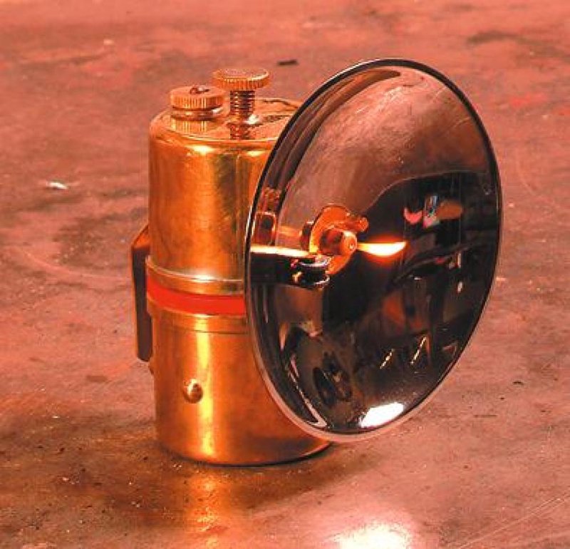 Carbide Cap Lamp with Flint Striker