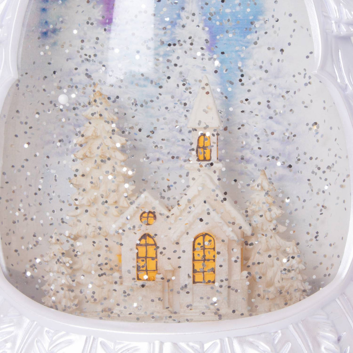 Shimmer Christmas Tree Water Globe with Timer
