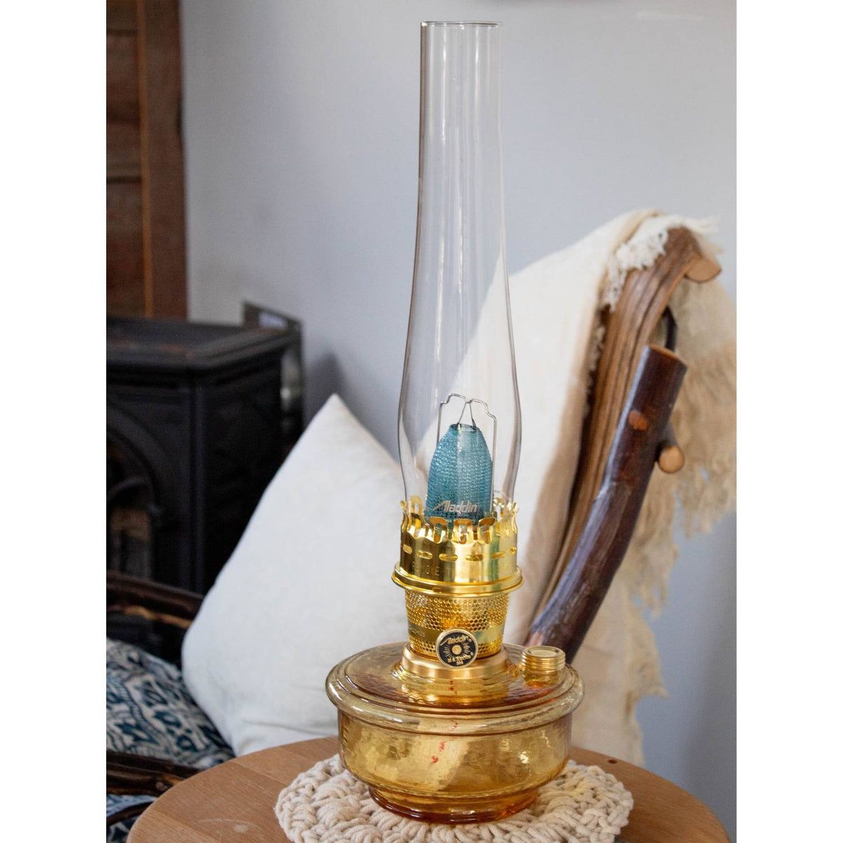 Aladdin Amber Regency Wall Oil Lamp