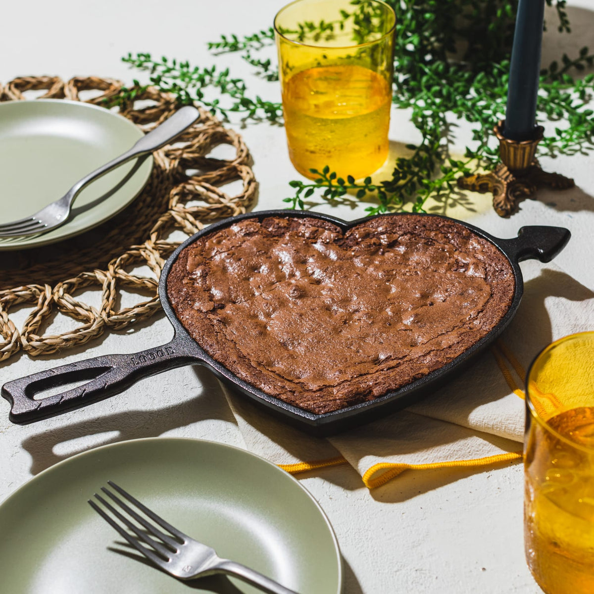 Lodge Cast Iron Heart Skillet - 9.25"