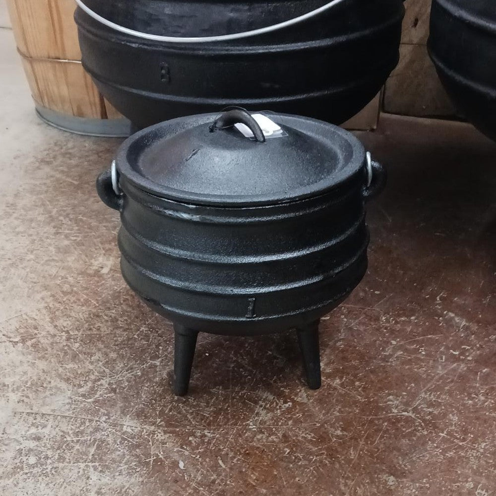 Lehman's Cast Iron Campfire Kettles