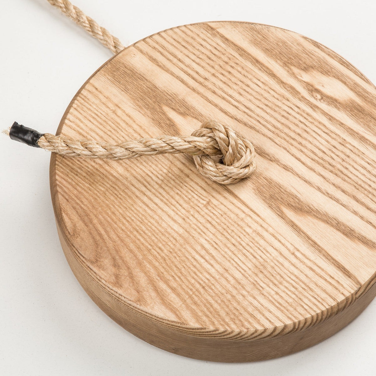 Old-Fashioned Tree Swing - Round Style