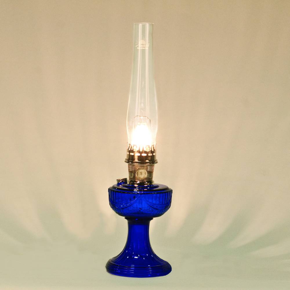Aladdin Cobalt Lincoln Drape Oil Lamp