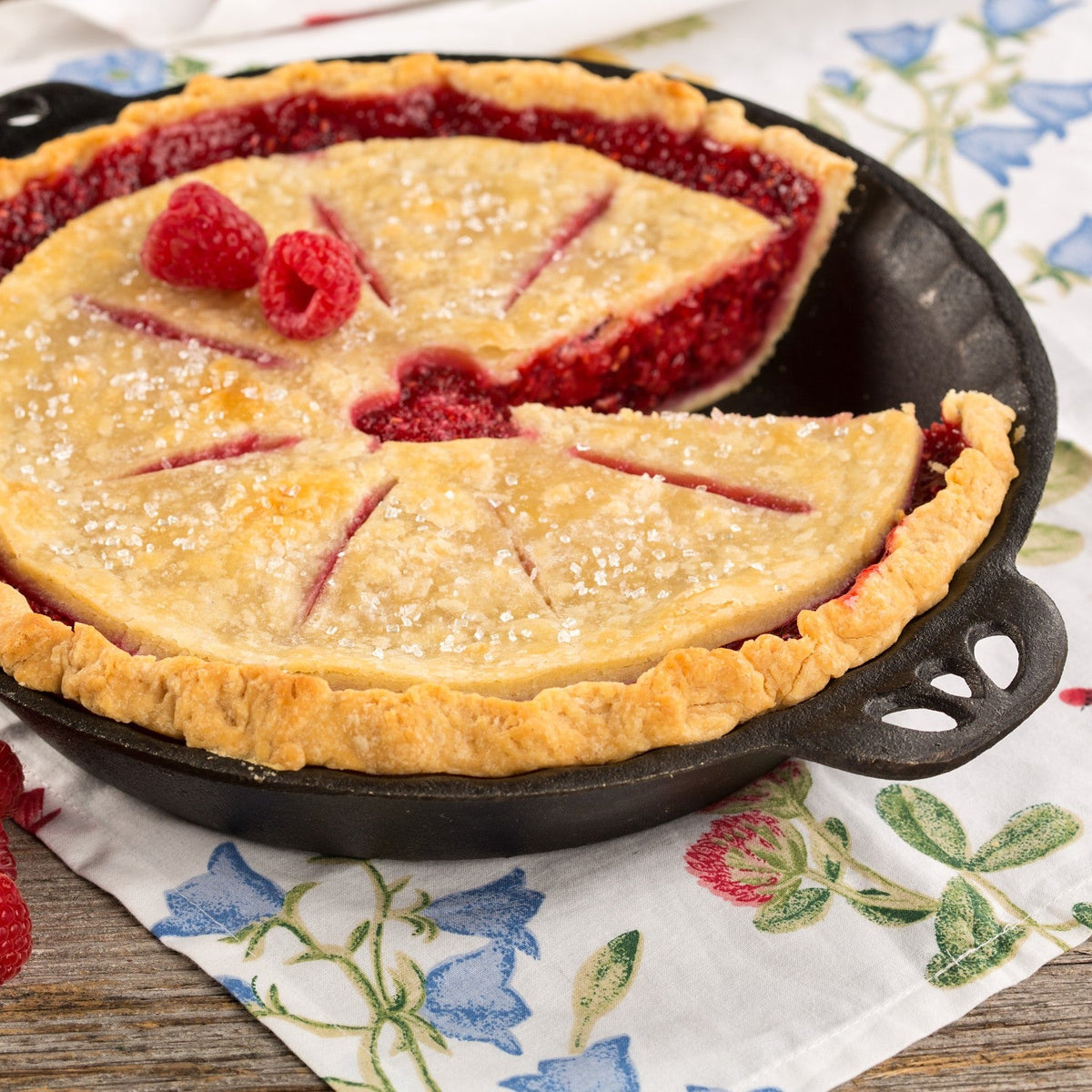 Lehman's Cast Iron Pie Pan with Crimped Edges