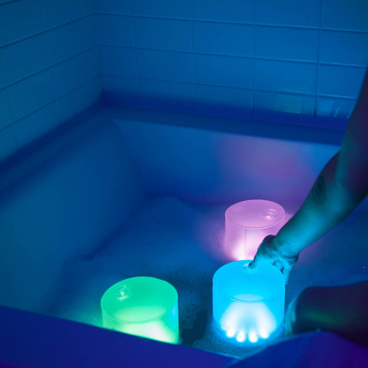 Luci Color Essence Solar Light