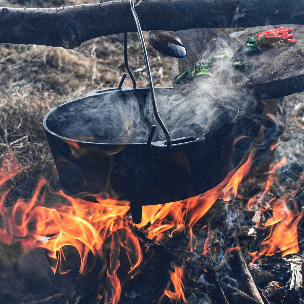 Petromax Cast Iron Dutch Oven with Legs