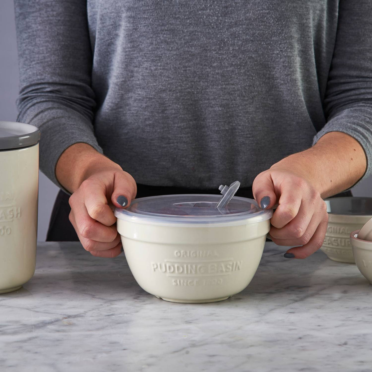 Mason Cash All-Purpose Bowl with Lid