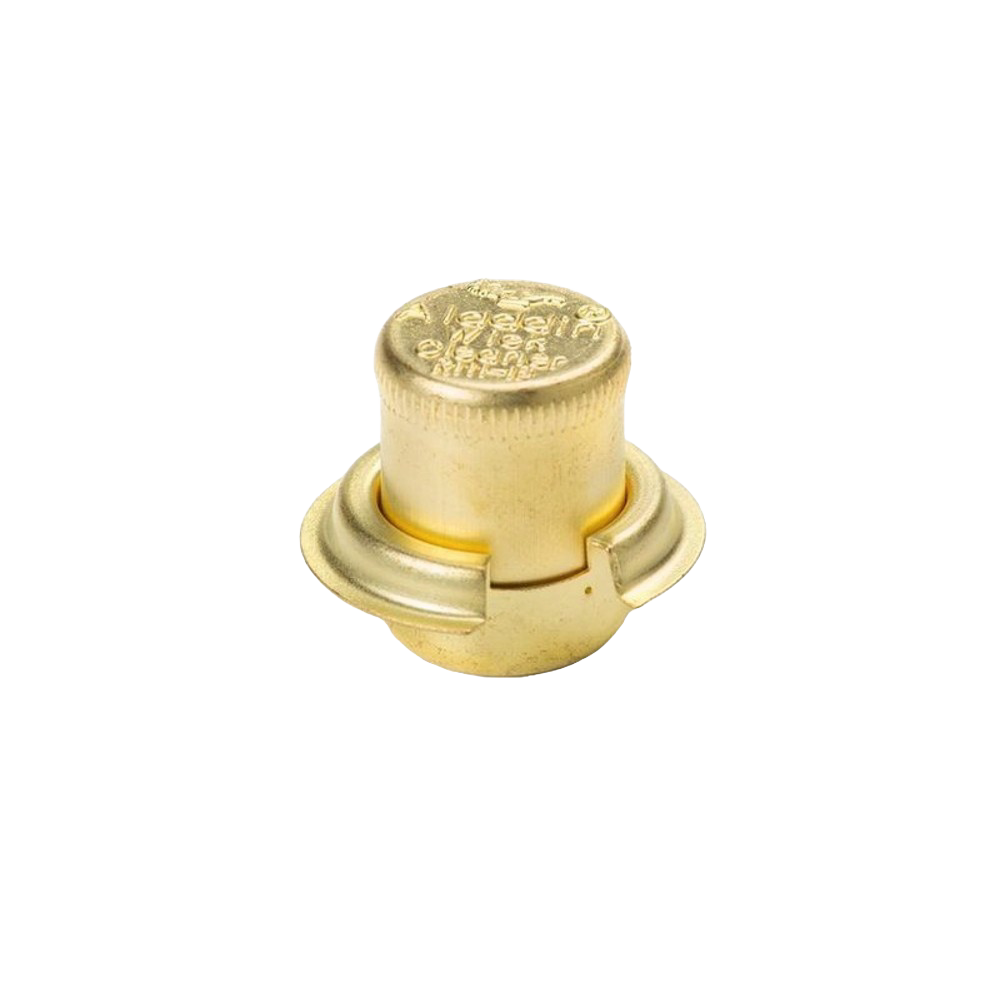 Near-Universal Wick Cleaner