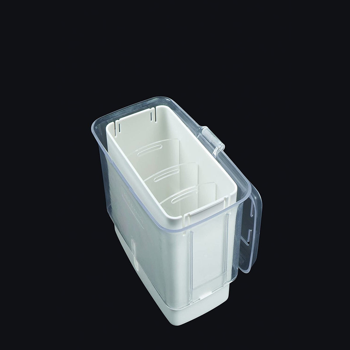 Fresh-Cut Herb Keeper