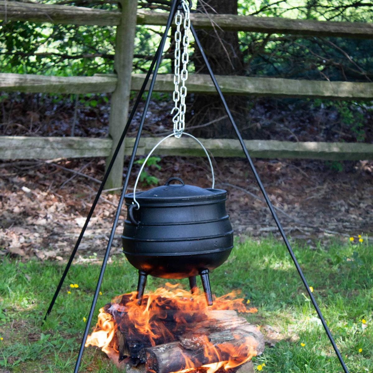 Lehman's Cast Iron Campfire Kettles