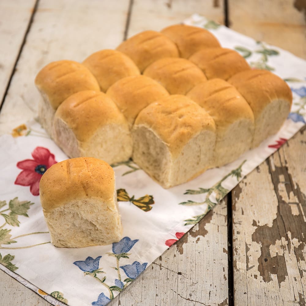 Freshly Baked Dinner Rolls