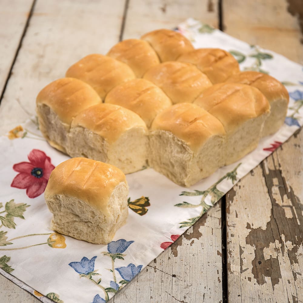 Freshly Baked Dinner Rolls