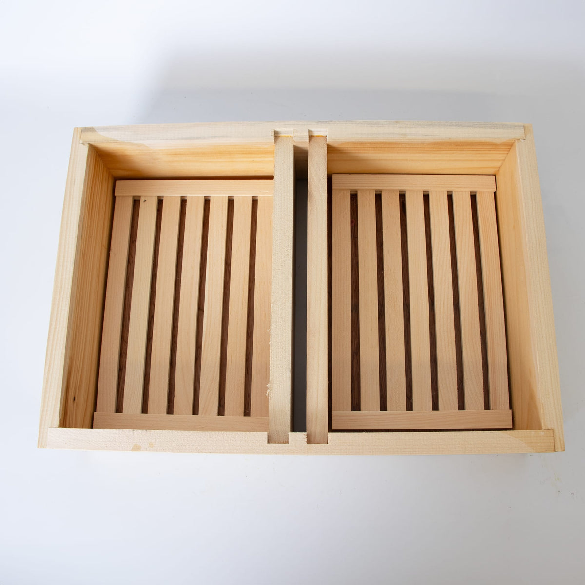 8-Frame Top Feeder for Hive with Floats