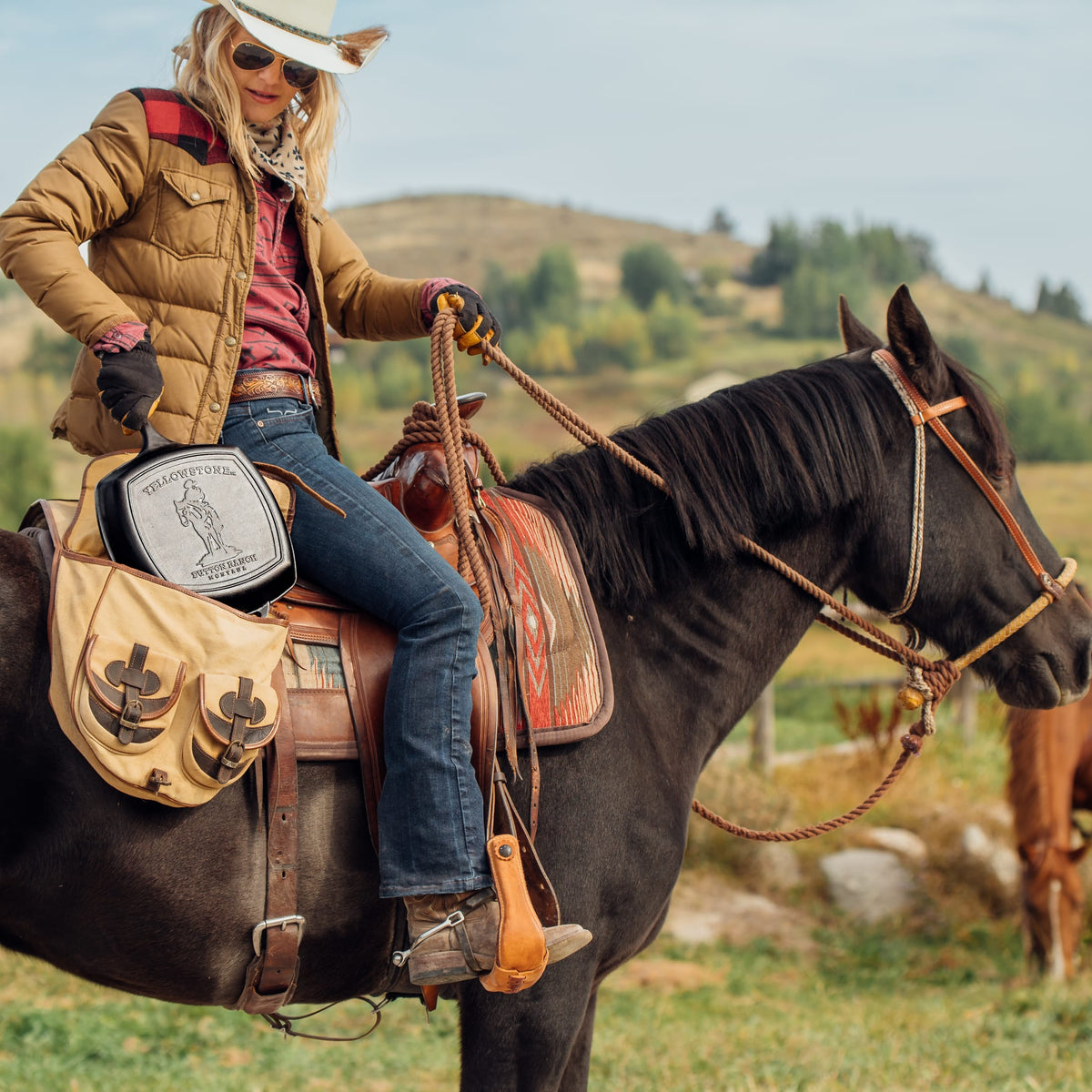 Lodge Yellowstone Cast Iron Cowboy Square Grill Pan