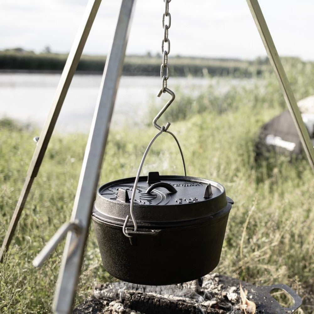 Petromax Cast Iron Dutch Oven with Legs
