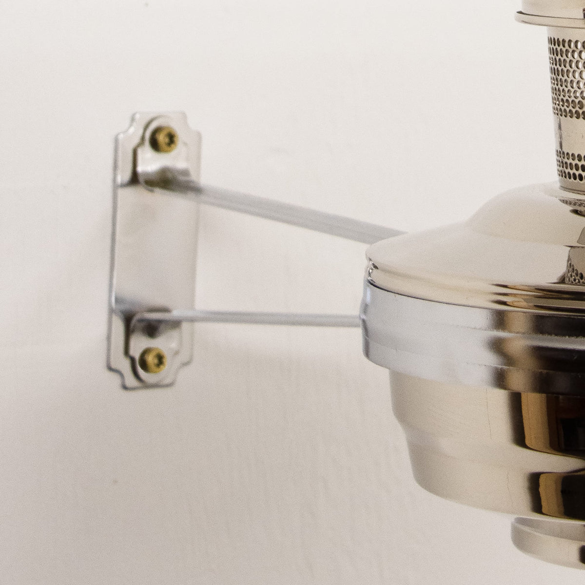 Aladdin Chrome Wall Oil Lamp