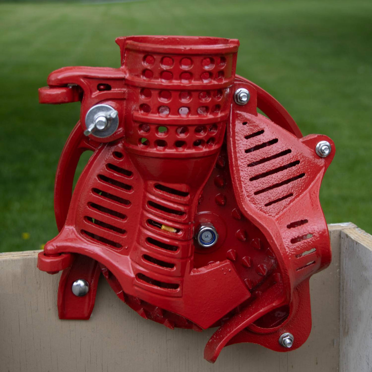 Lehman's Cast Iron Corn Sheller