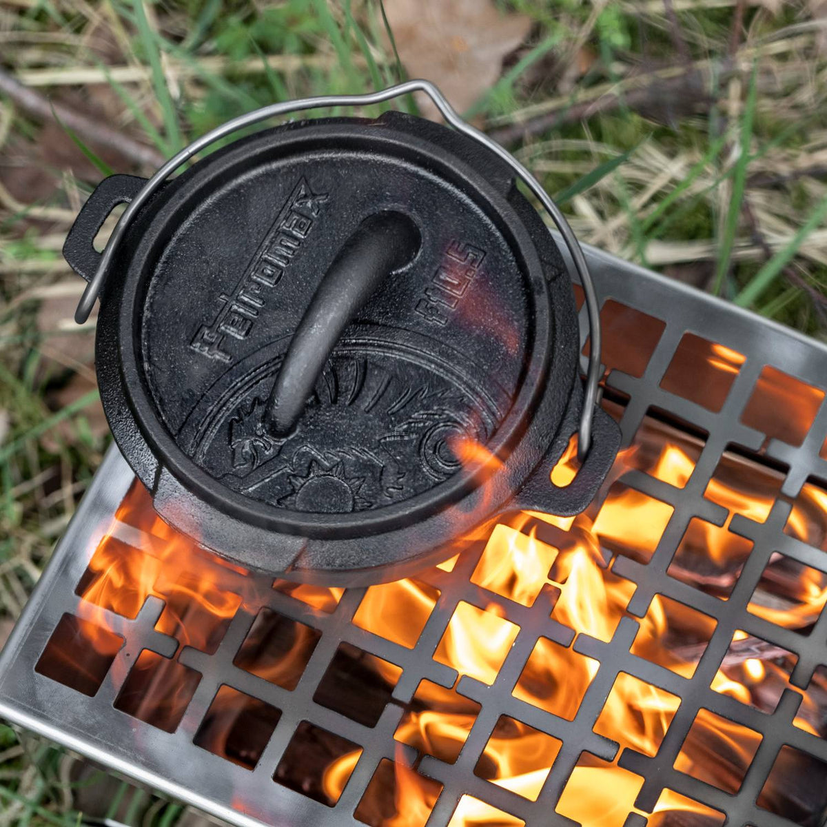 Petromax Cast Iron Dutch Oven with Flat Base