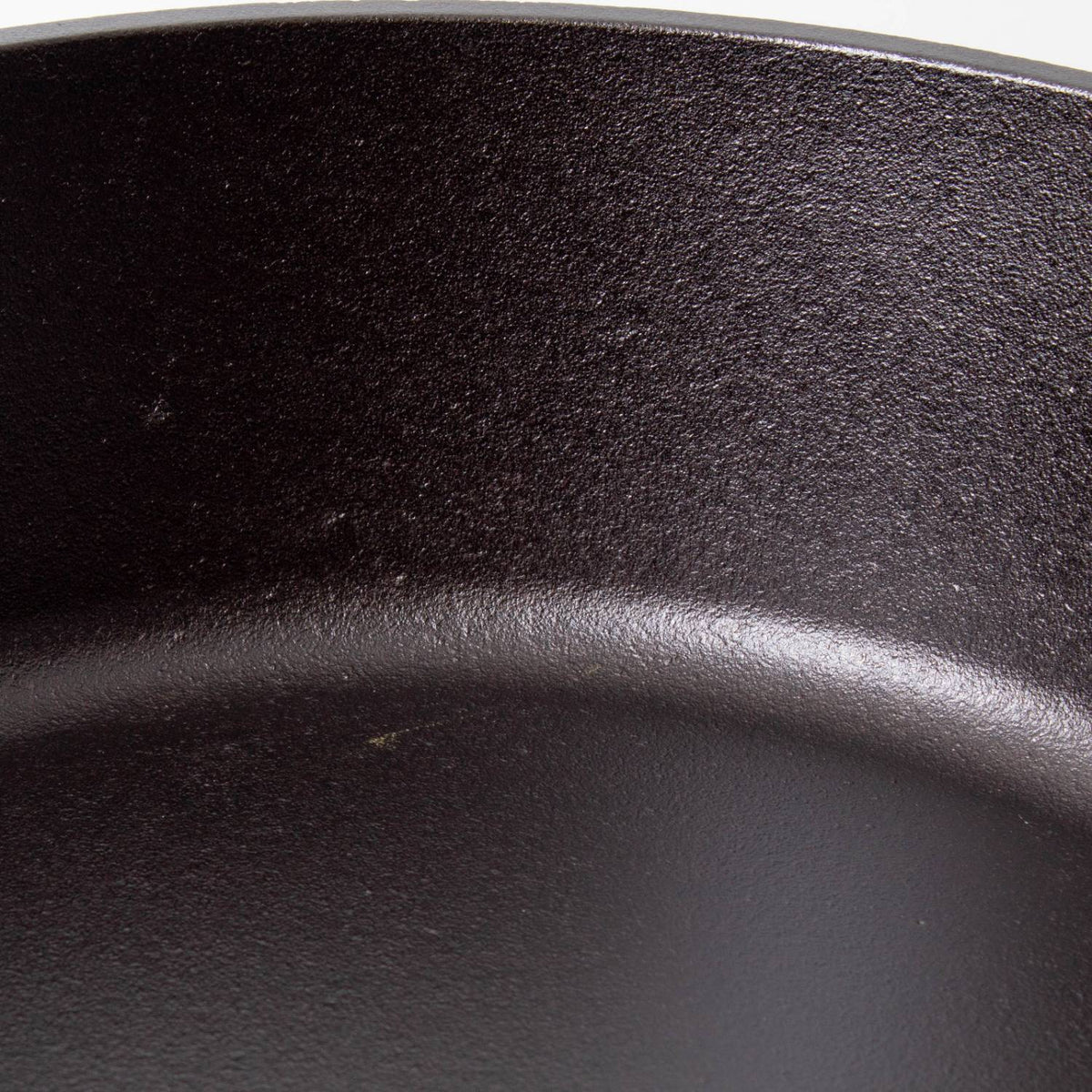Lodge Cast Iron Camp Dutch Oven - Boy Scout (6 Qt)